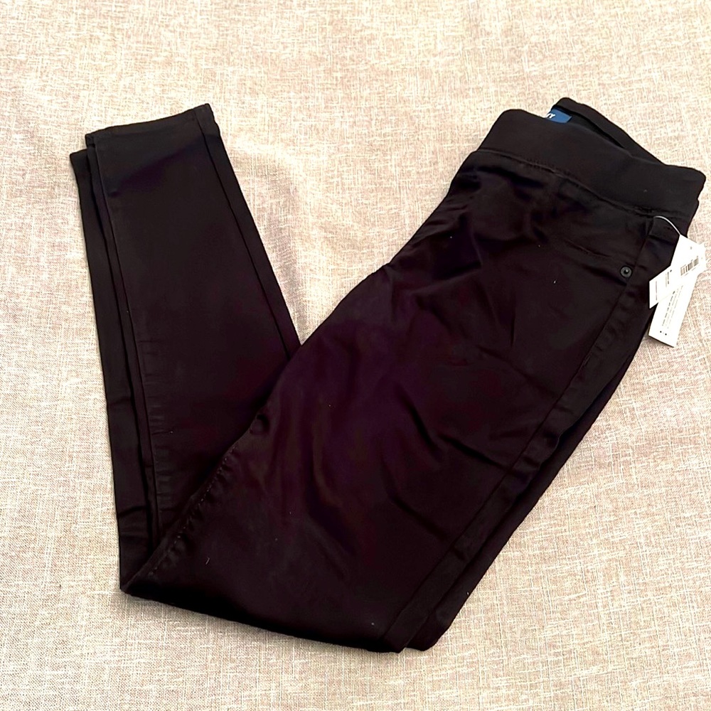 Pull on black jeans
